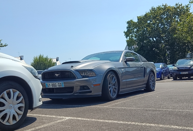 Ford Mustang Roush RS 2013