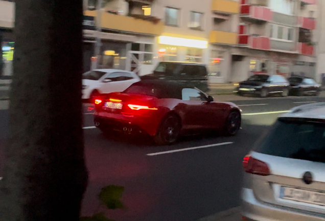 Jaguar F-TYPE P450 AWD Convertible 2020