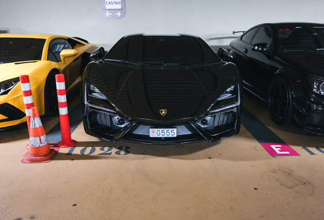 Lamborghini Revuelto