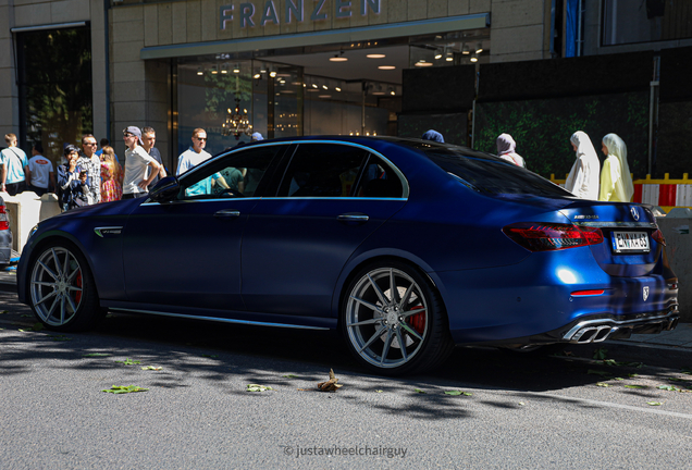 Mercedes-AMG E 63 S W213 2021