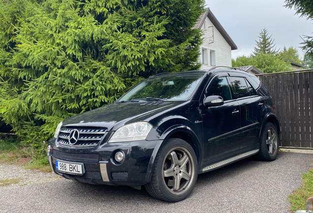 Mercedes-Benz ML 63 AMG W164