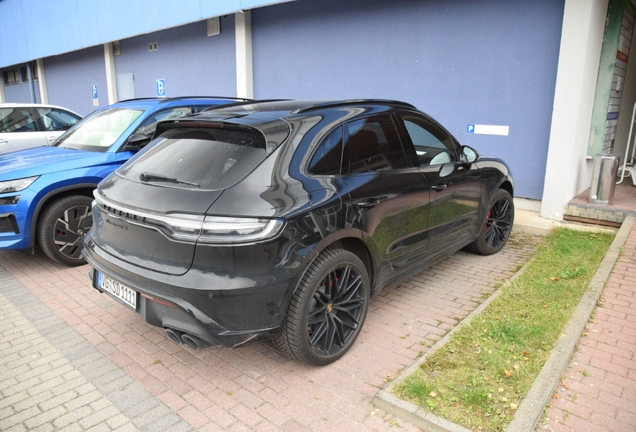 Porsche 95B Macan GTS MkIII