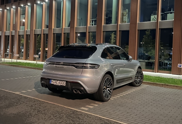 Porsche 95B Macan GTS MkIII