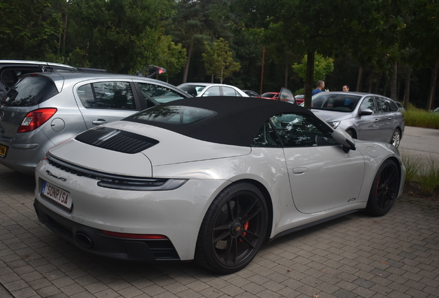 Porsche 992 Carrera GTS Cabriolet