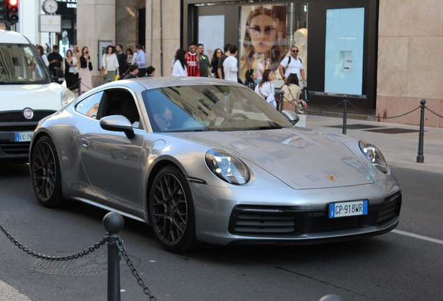 Porsche 992 Carrera S