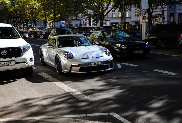 Porsche 992 GT3 Touring