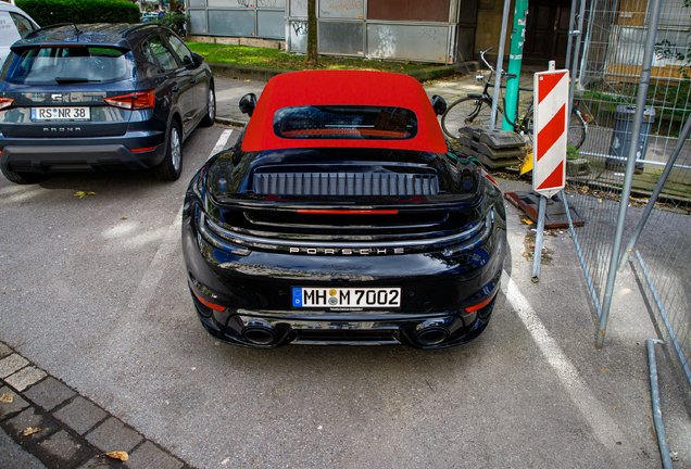 Porsche 992 Turbo S Cabriolet