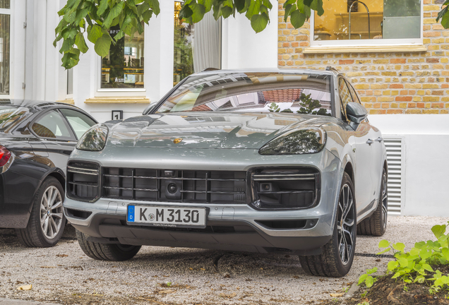 Porsche Cayenne Turbo S E-Hybrid