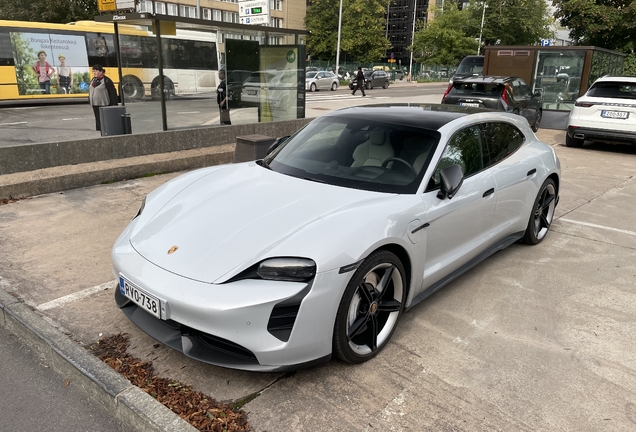 Porsche Taycan GTS Sport Turismo