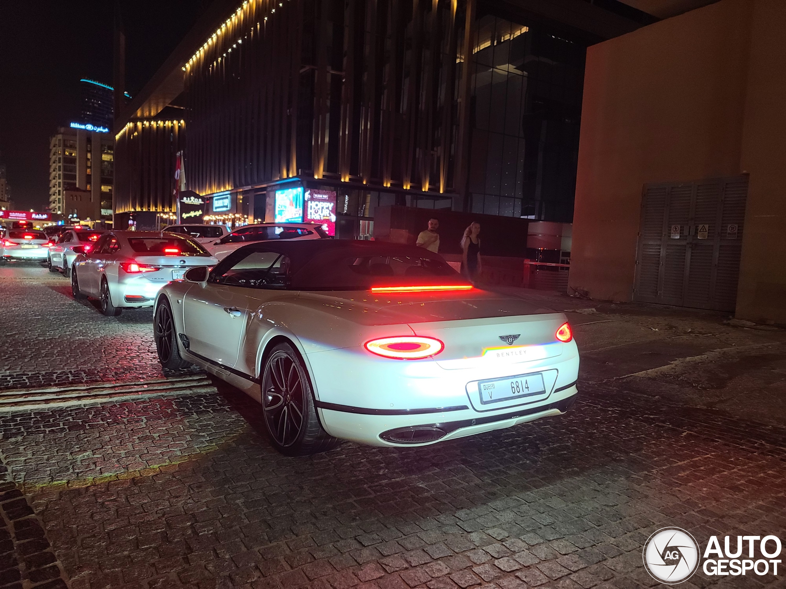 Bentley Continental GTC 2019