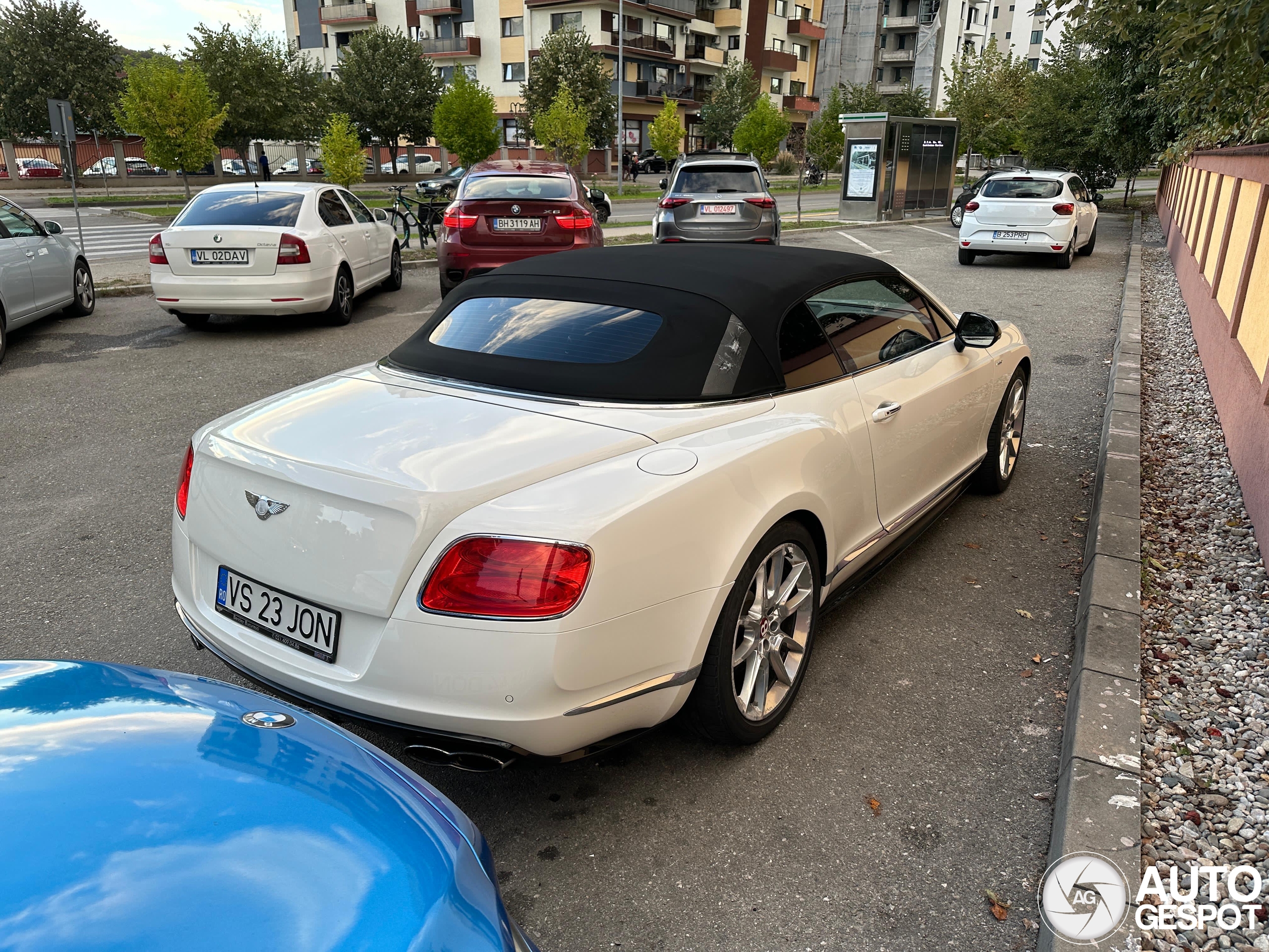 Bentley Continental GTC V8 S