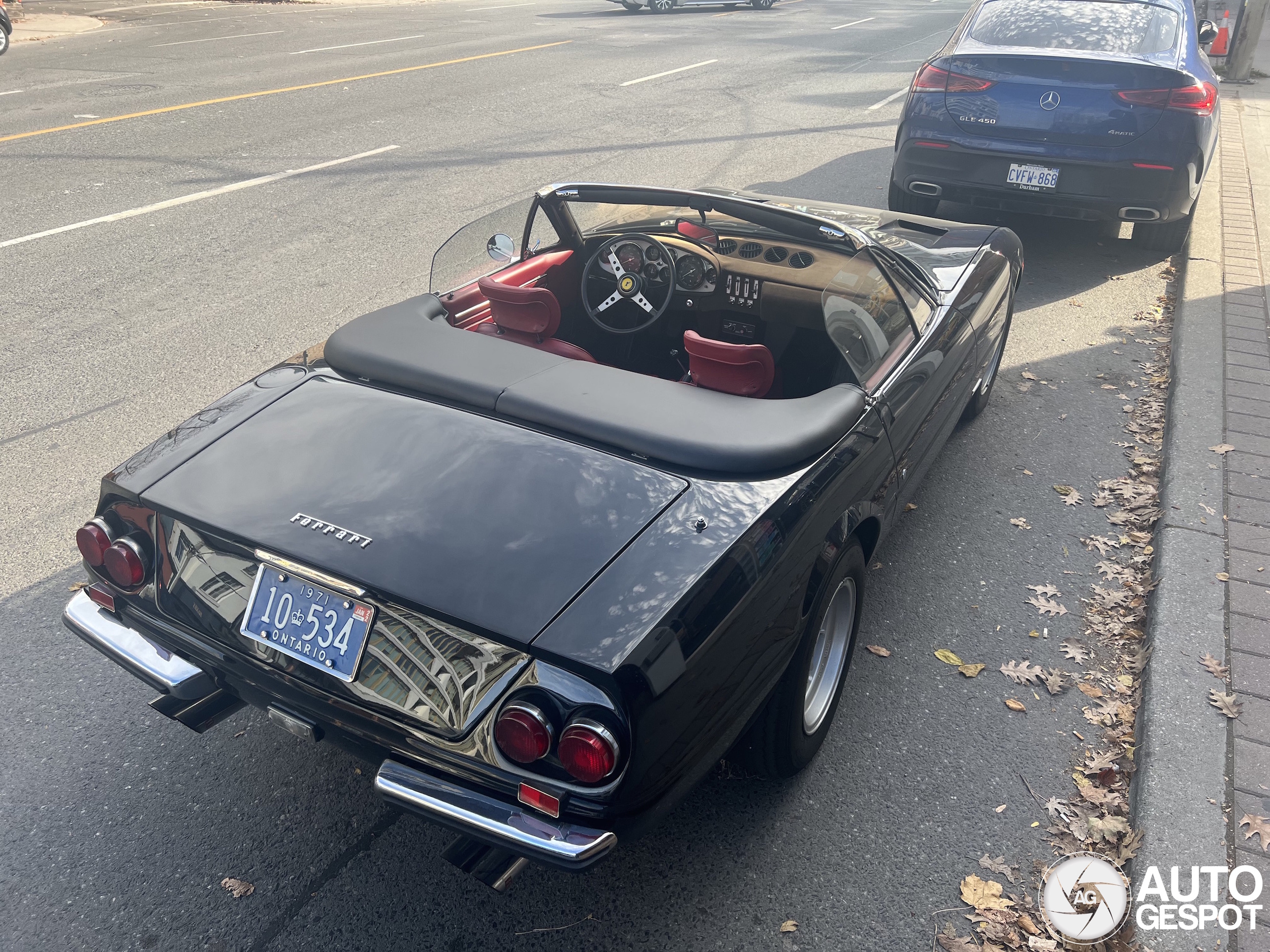 Ferrari 365 GTS/4 Daytona