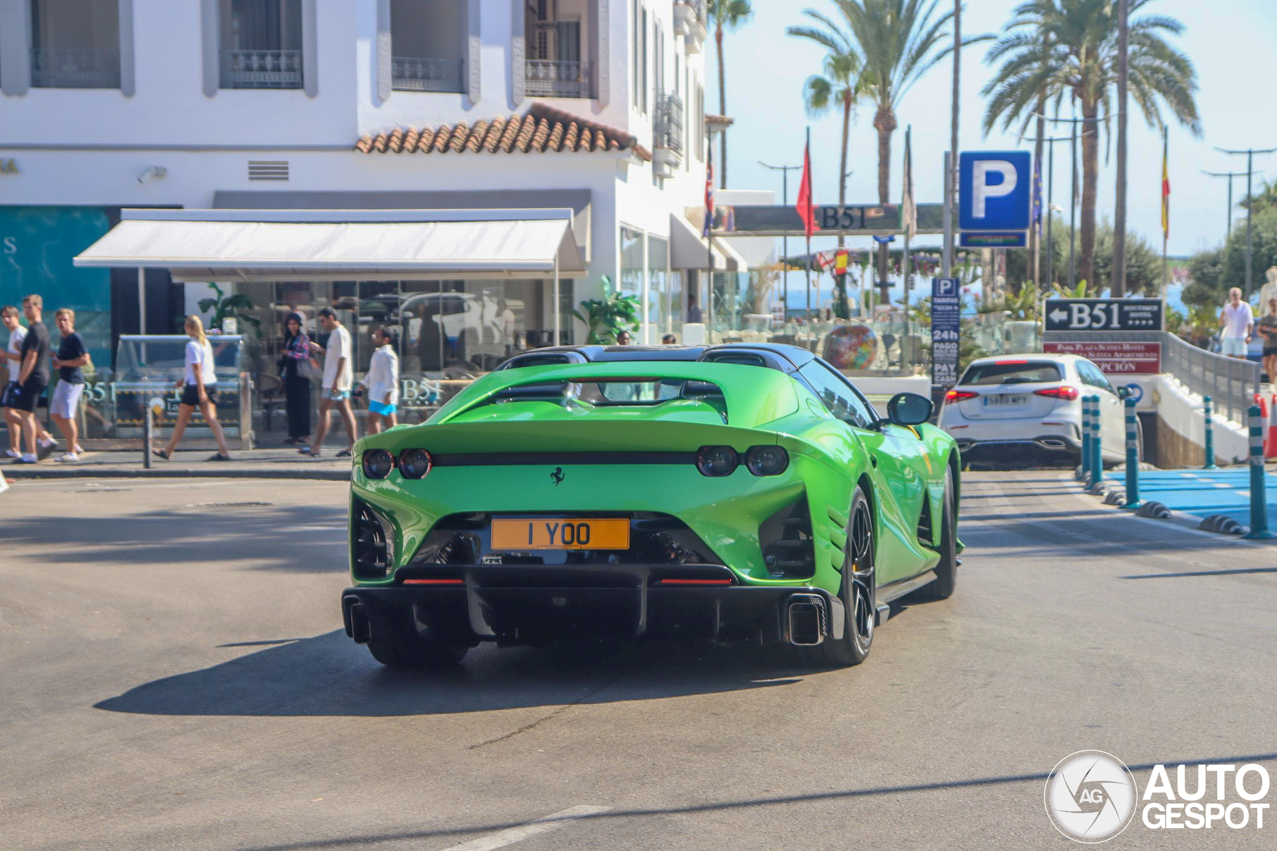 Ferrari 812 Competizione A