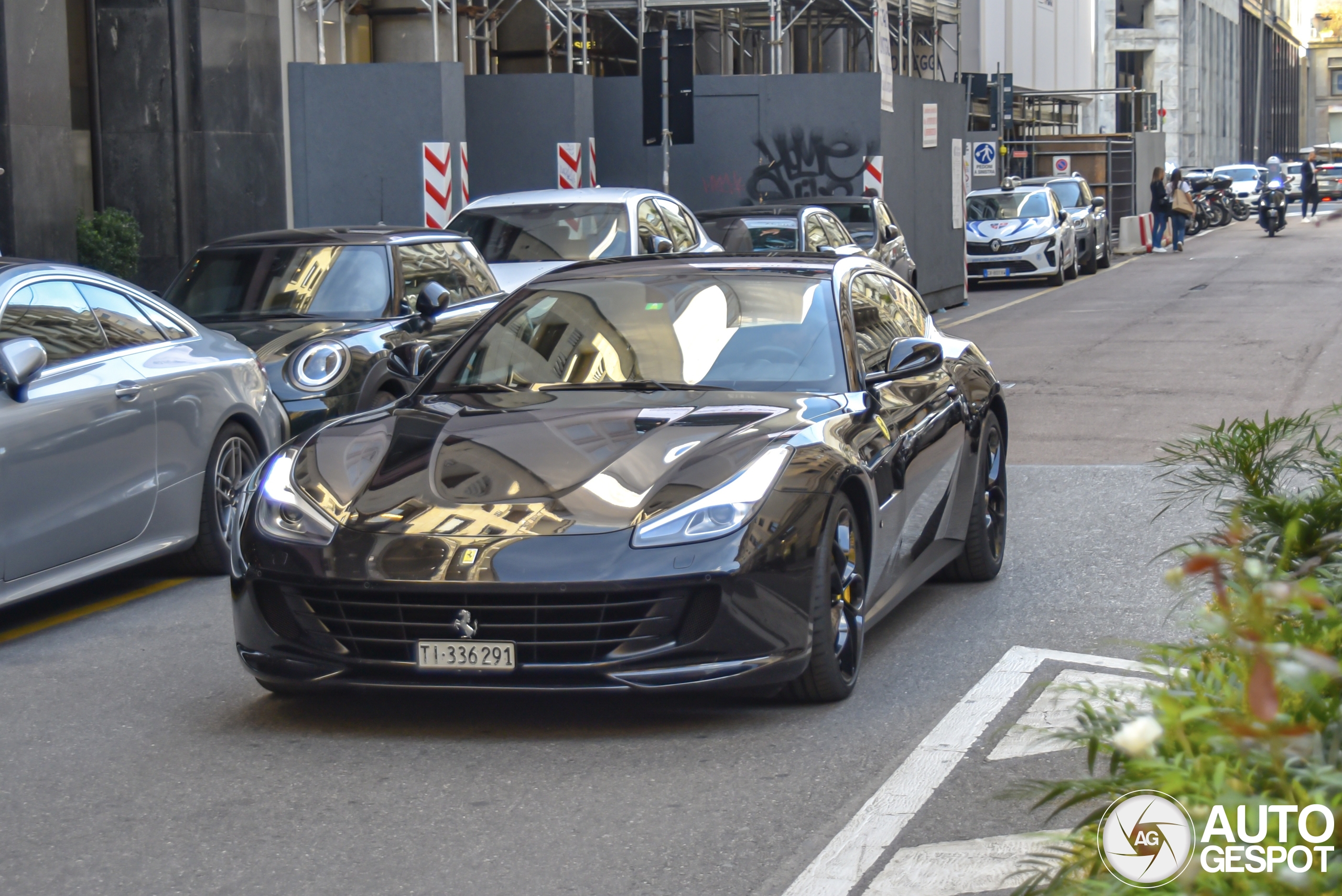 Ferrari GTC4Lusso T