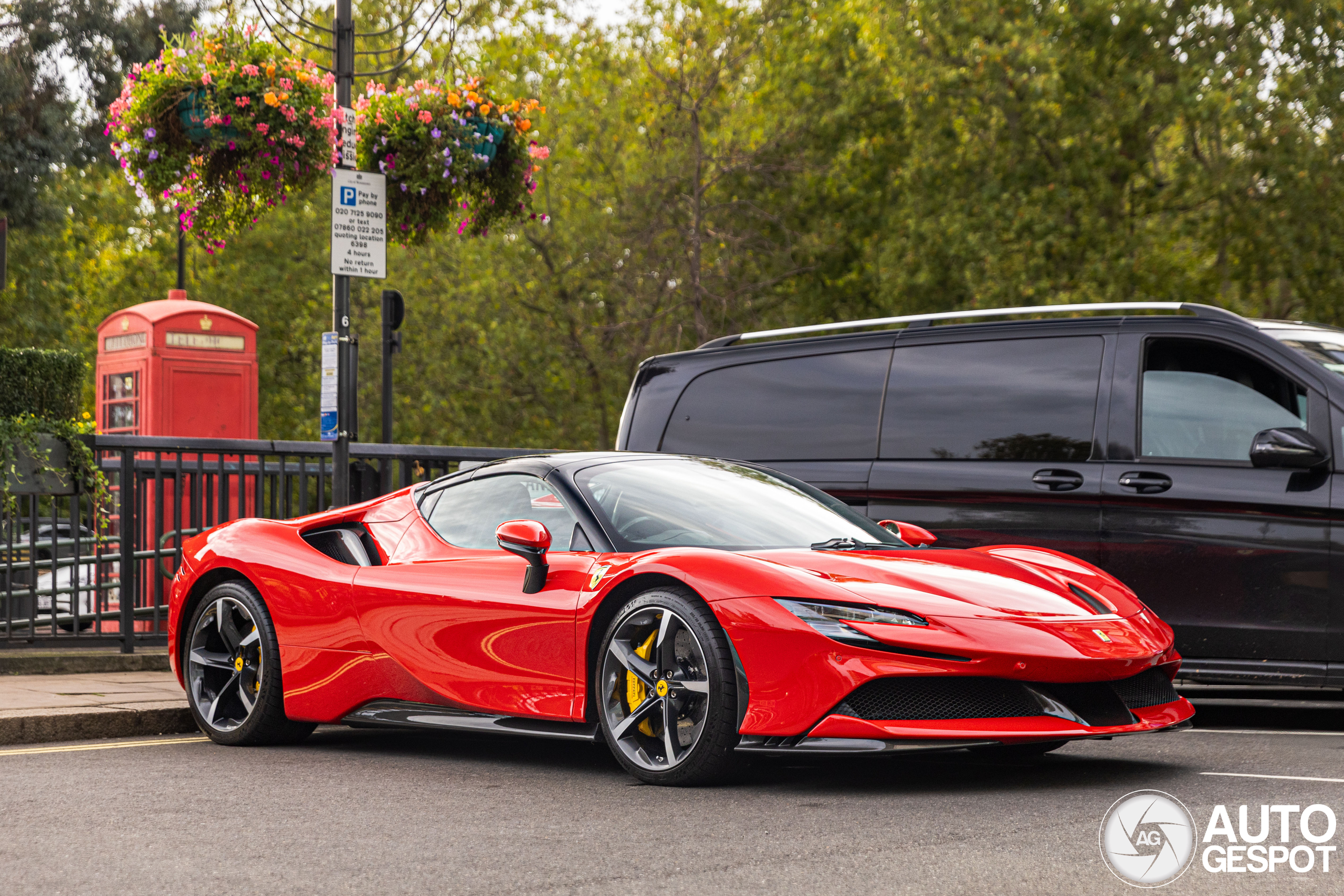 Ferrari SF90 Spider