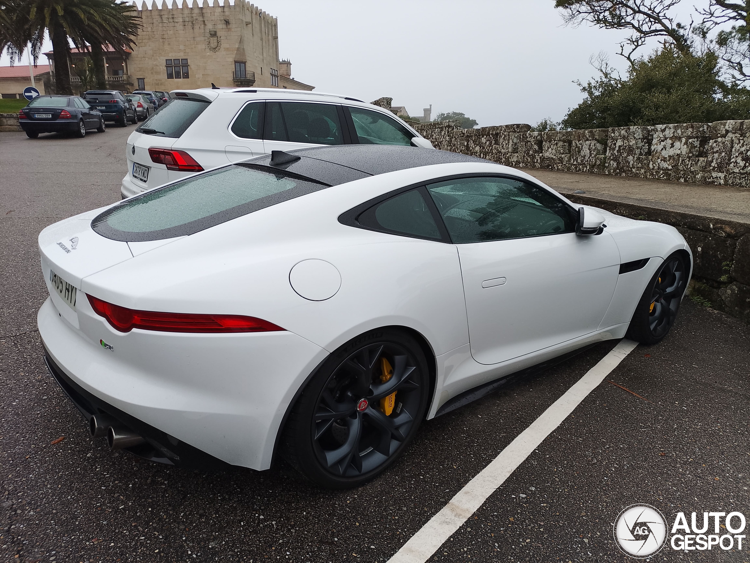 Jaguar F-TYPE R Coupé