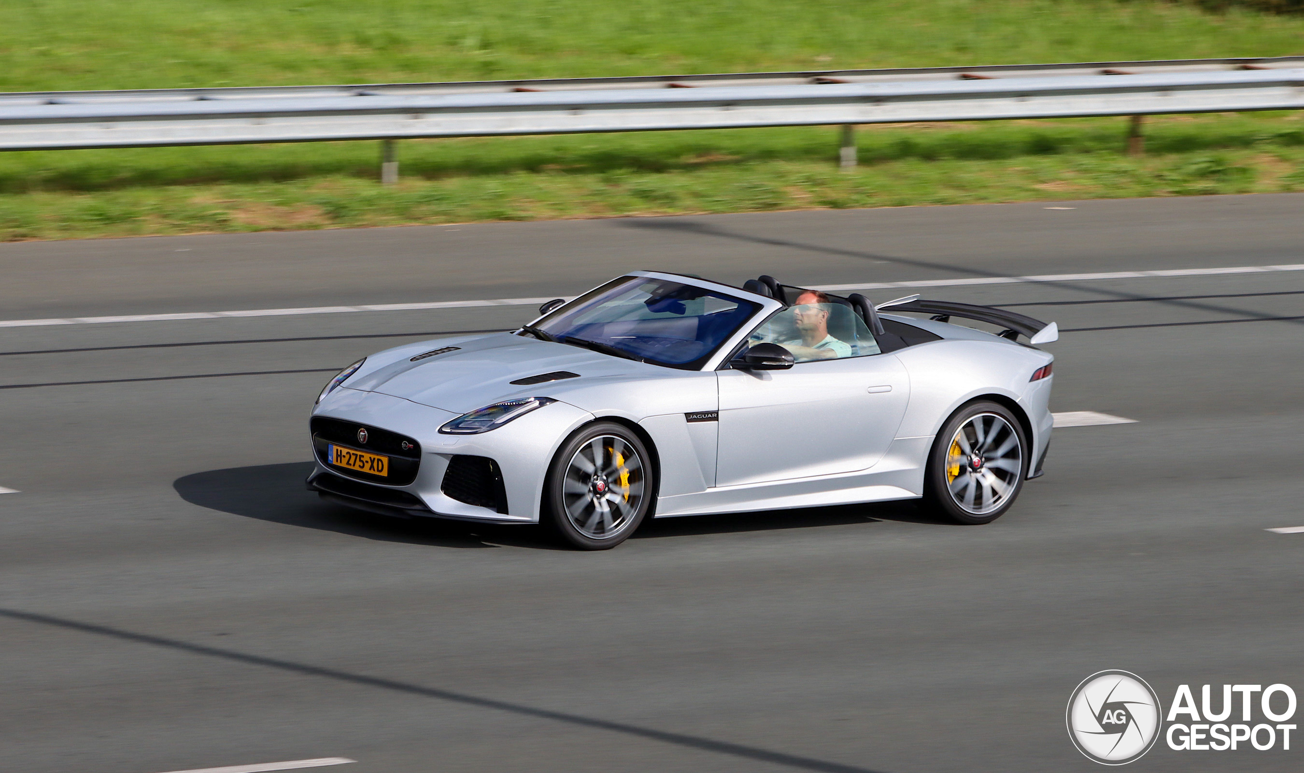 Jaguar F-TYPE SVR Convertible 2017