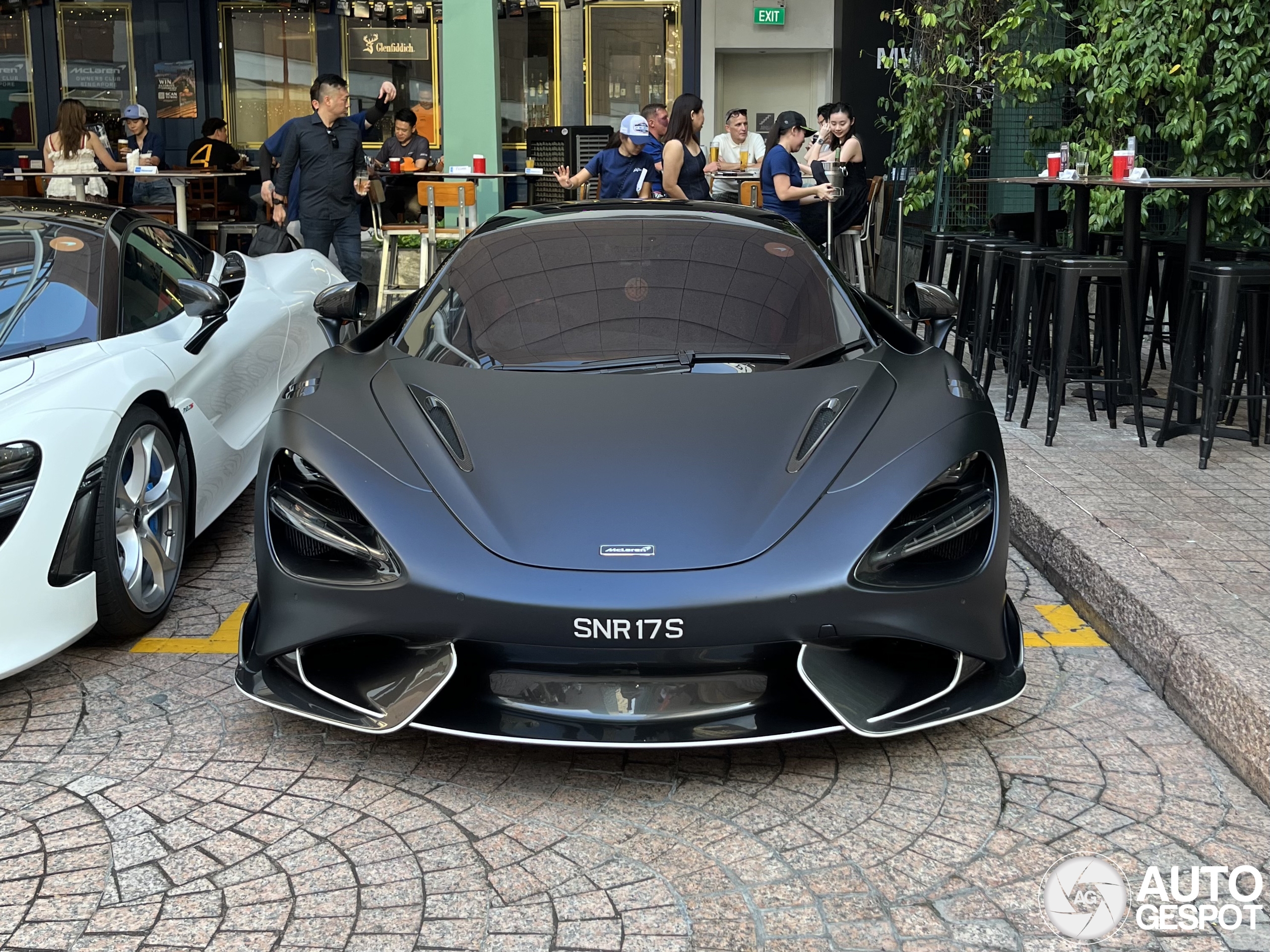 McLaren 765LT Spider