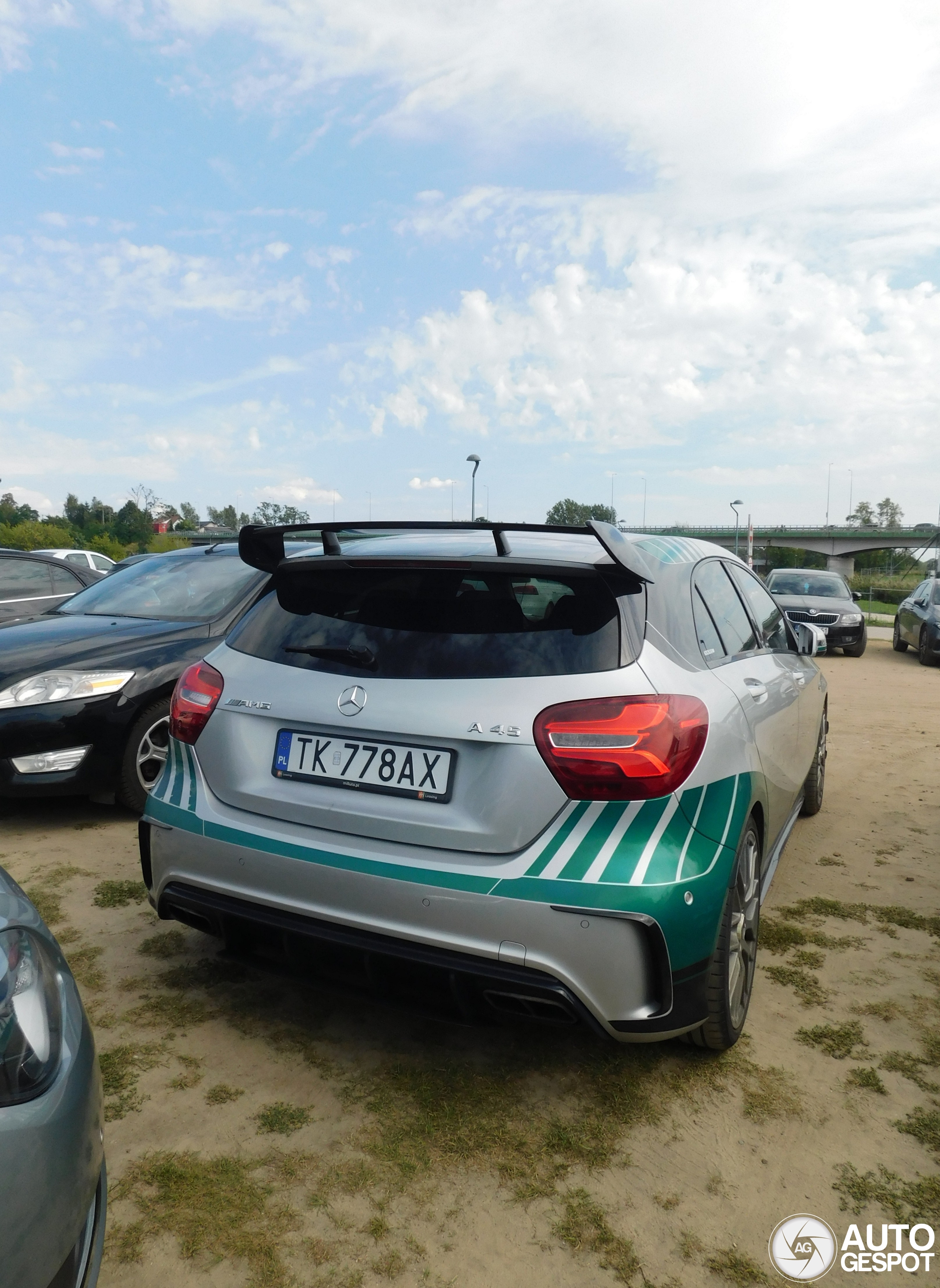 Mercedes-AMG A 45 W176 Petronas 2015 World Champions Edition