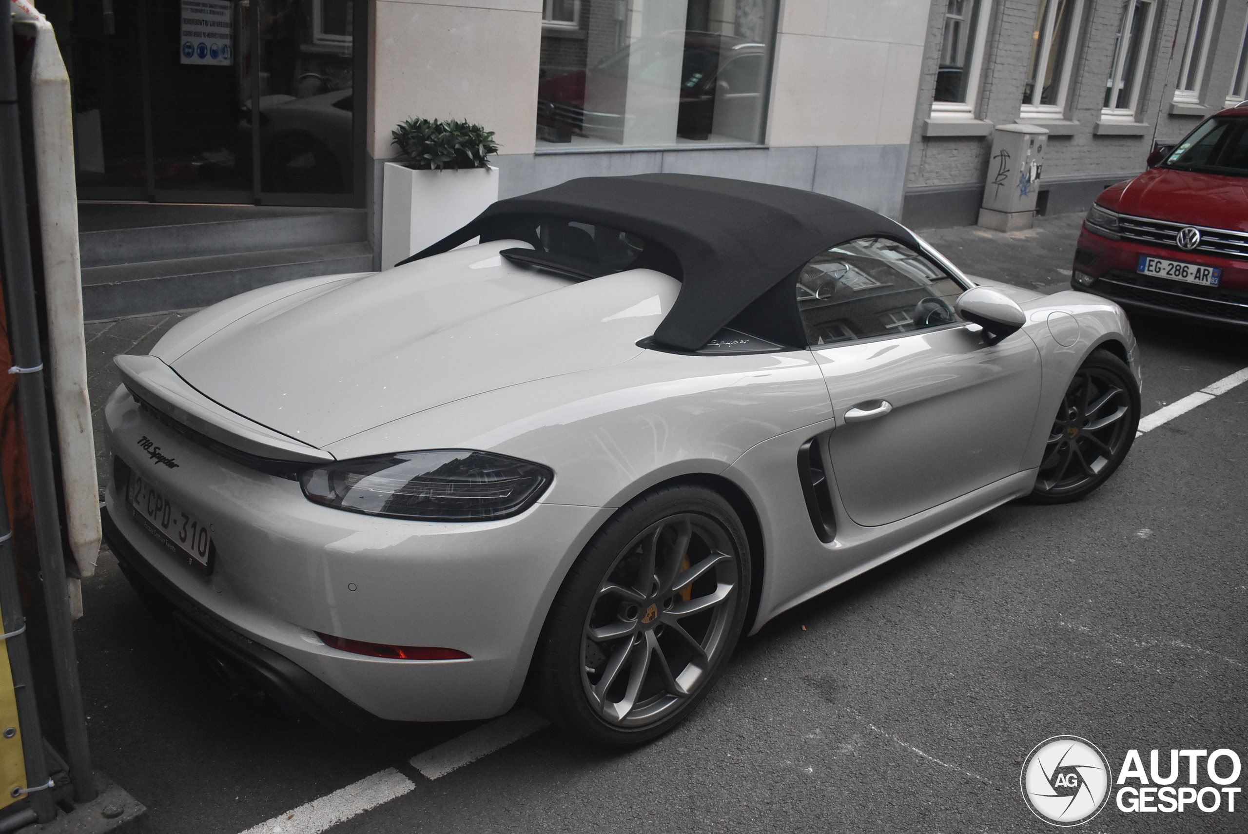 Porsche 718 Spyder