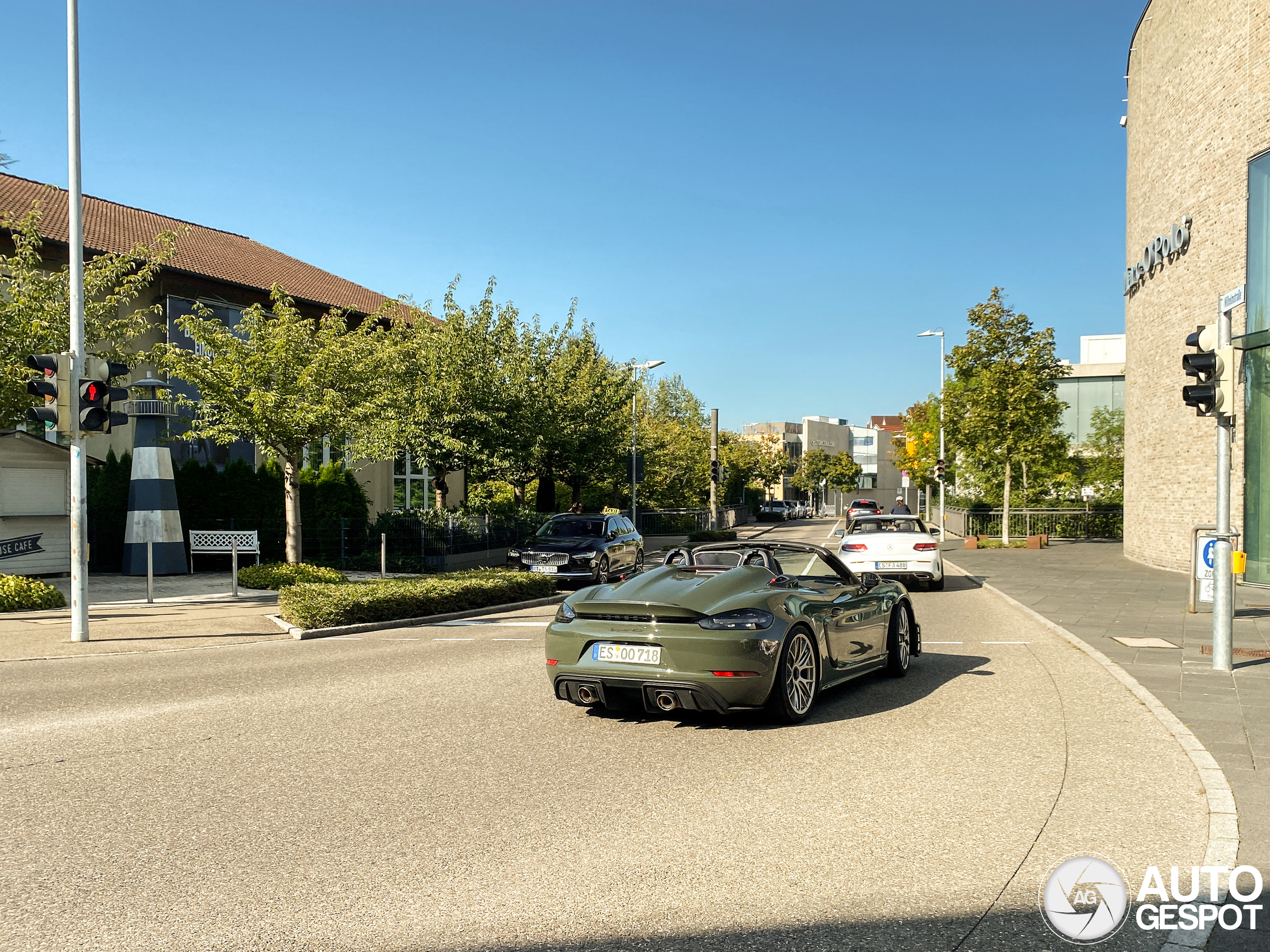 Porsche 718 Spyder RS Weissach Package