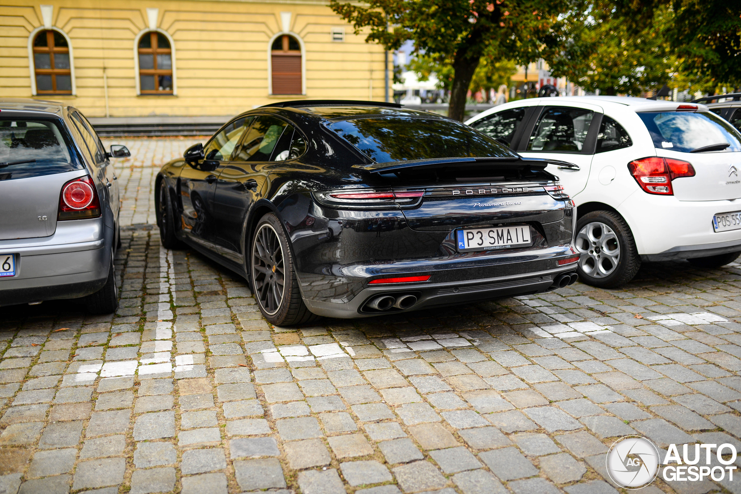 Porsche 971 Panamera Turbo