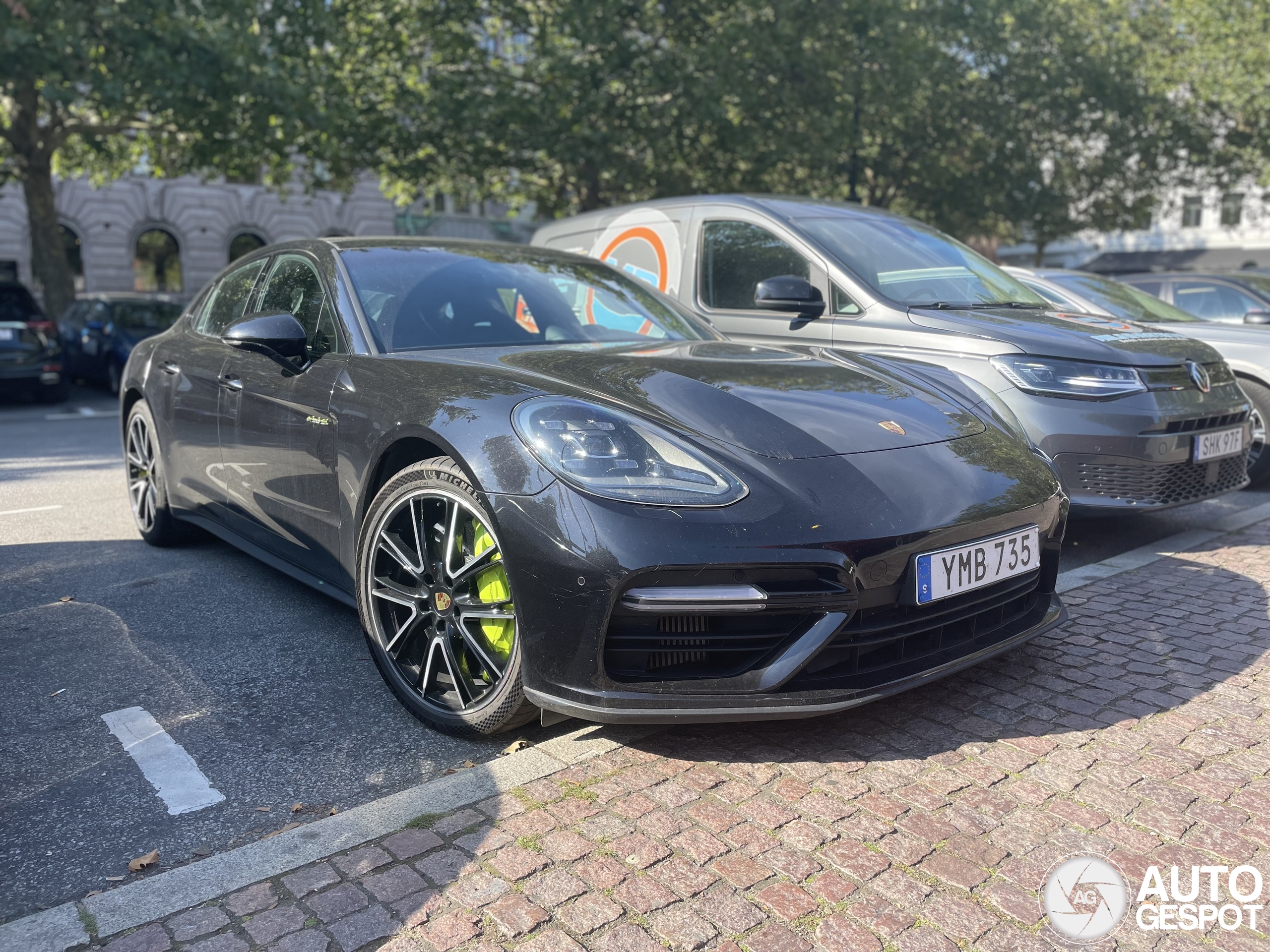 Porsche 971 Panamera Turbo S E-Hybrid