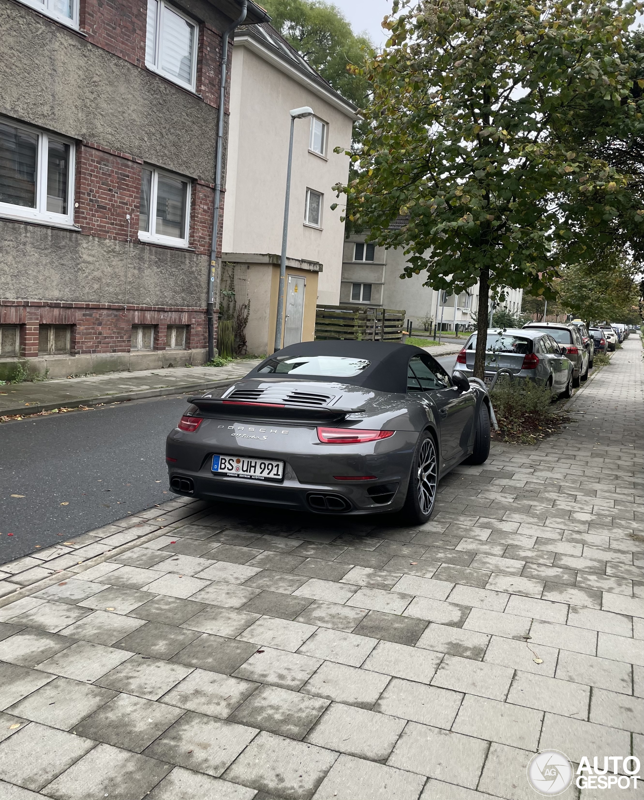 Porsche 991 Turbo S Cabriolet MkI