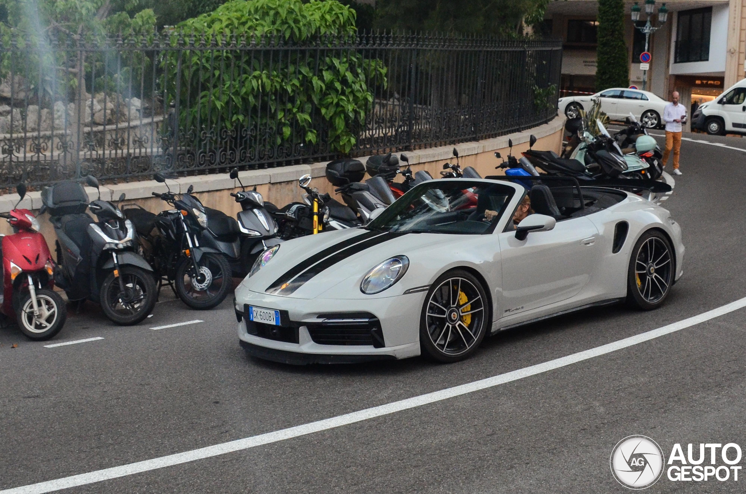 Porsche 992 Turbo S Cabriolet