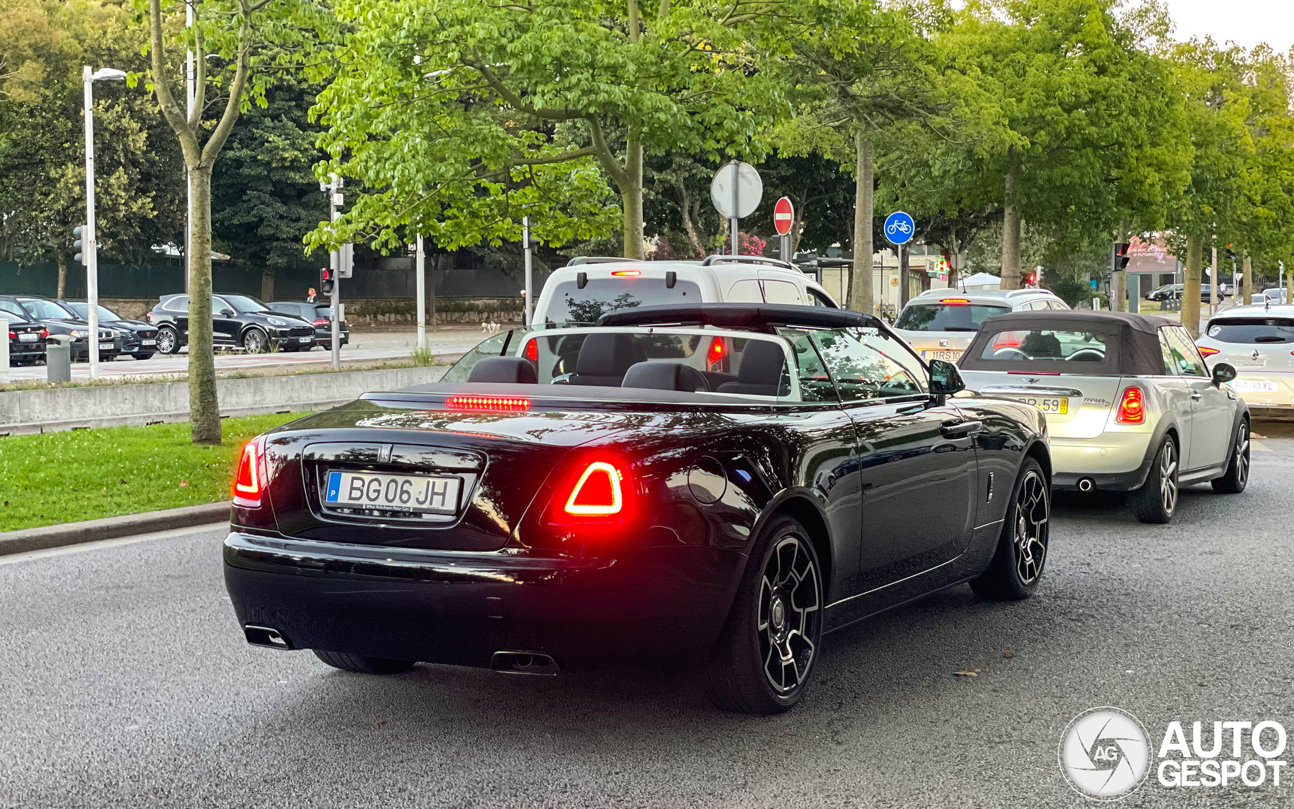 Rolls-Royce Dawn Black Badge