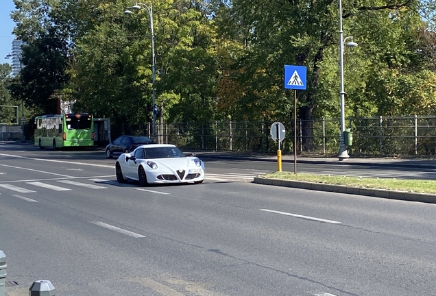 Alfa Romeo 4C Coupé