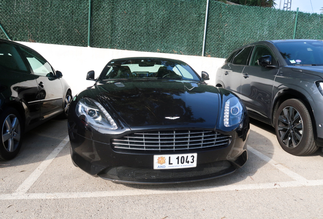 Aston Martin DB9 2013