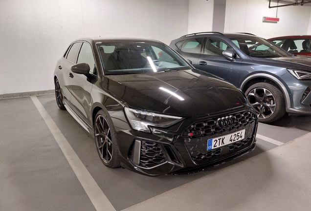 Audi RS3 Sportback 8Y