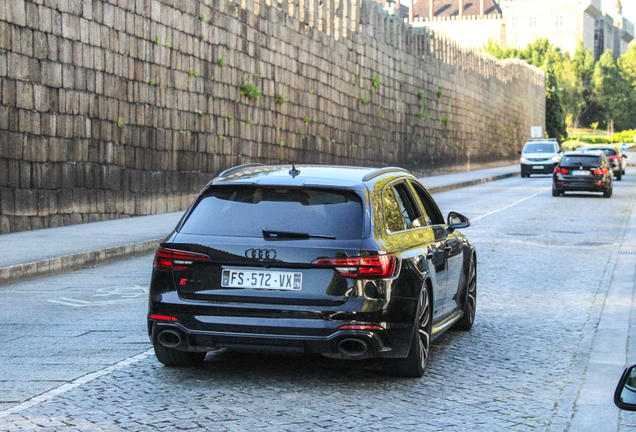 Audi RS4 Avant B9