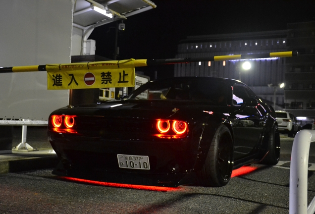 Dodge Challenger SRT-8