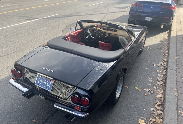 Ferrari 365 GTS/4 Daytona