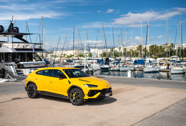 Lamborghini Urus S