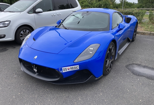 Maserati MC20