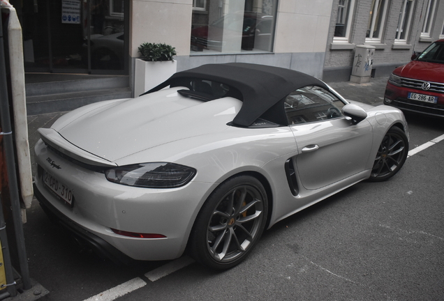 Porsche 718 Spyder