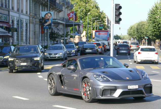 Porsche 718 Spyder RS