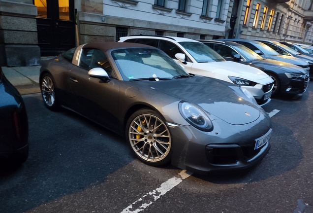 Porsche 991 Targa 4 GTS MkII Exclusive Manufaktur Edition