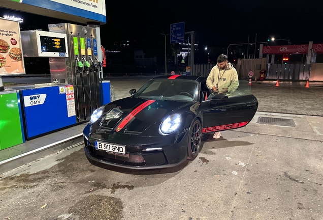 Porsche 992 GT3 Touring