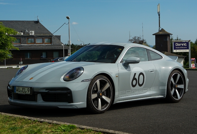 Porsche 992 Sport Classic