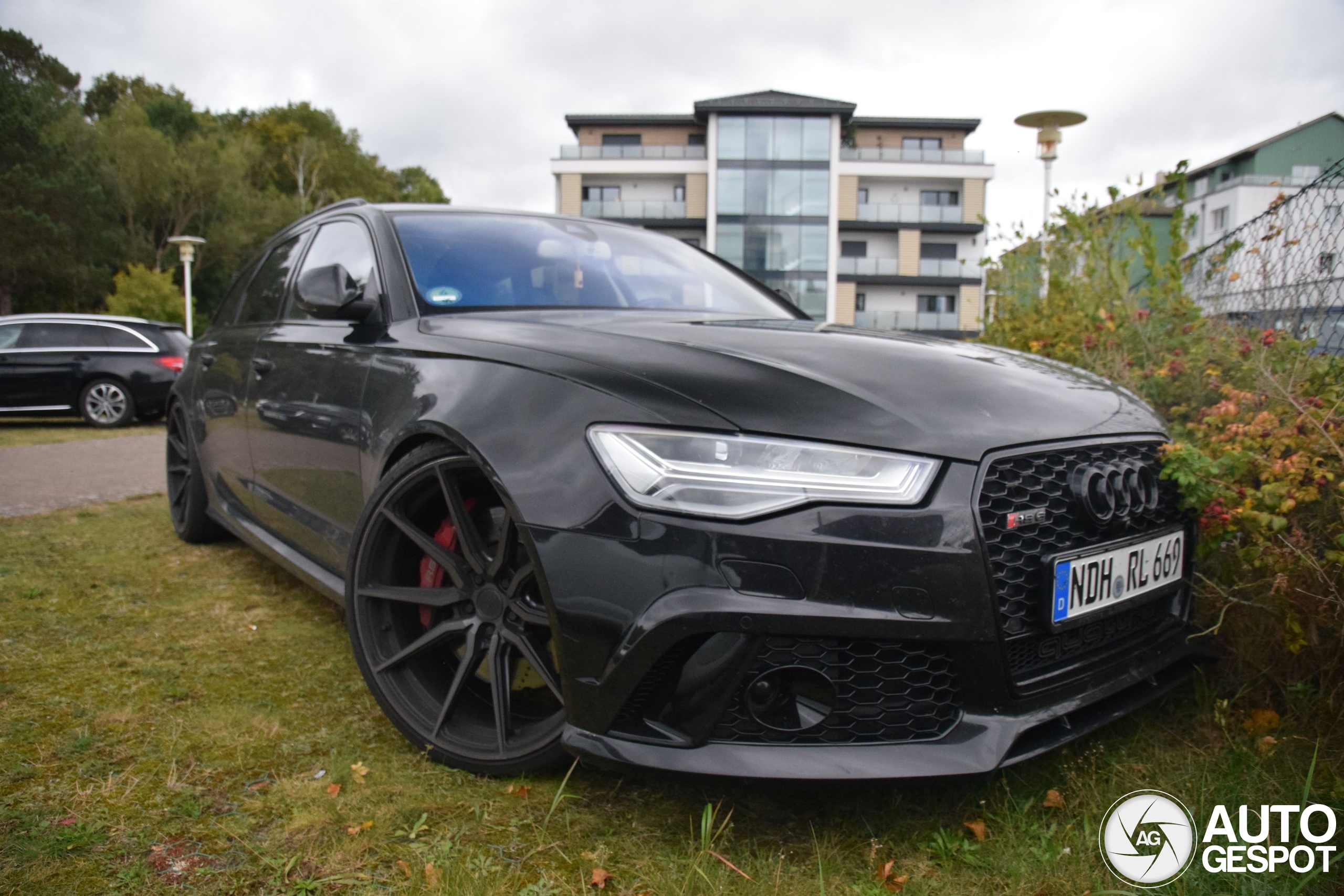 Audi RS6 Avant C7 2015