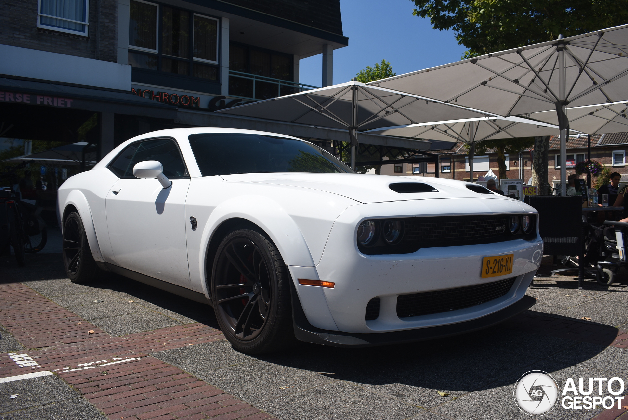 Dodge Challenger SRT Hellcat