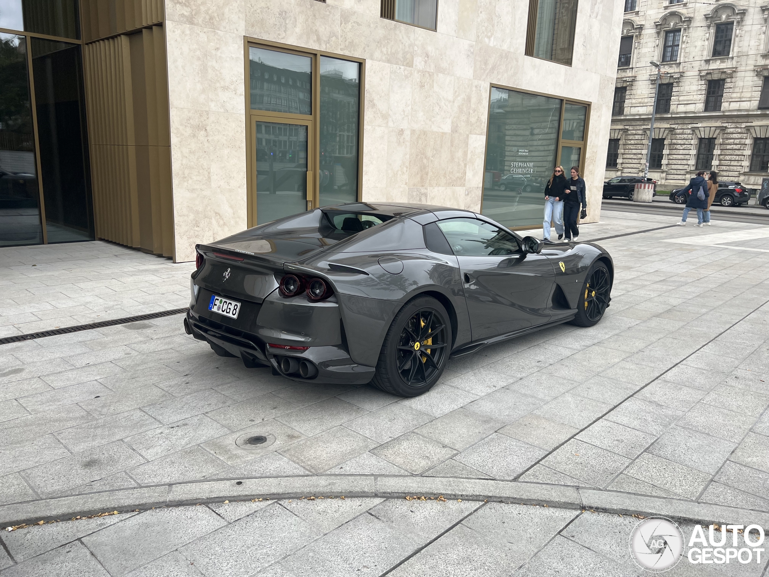 Ferrari 812 GTS