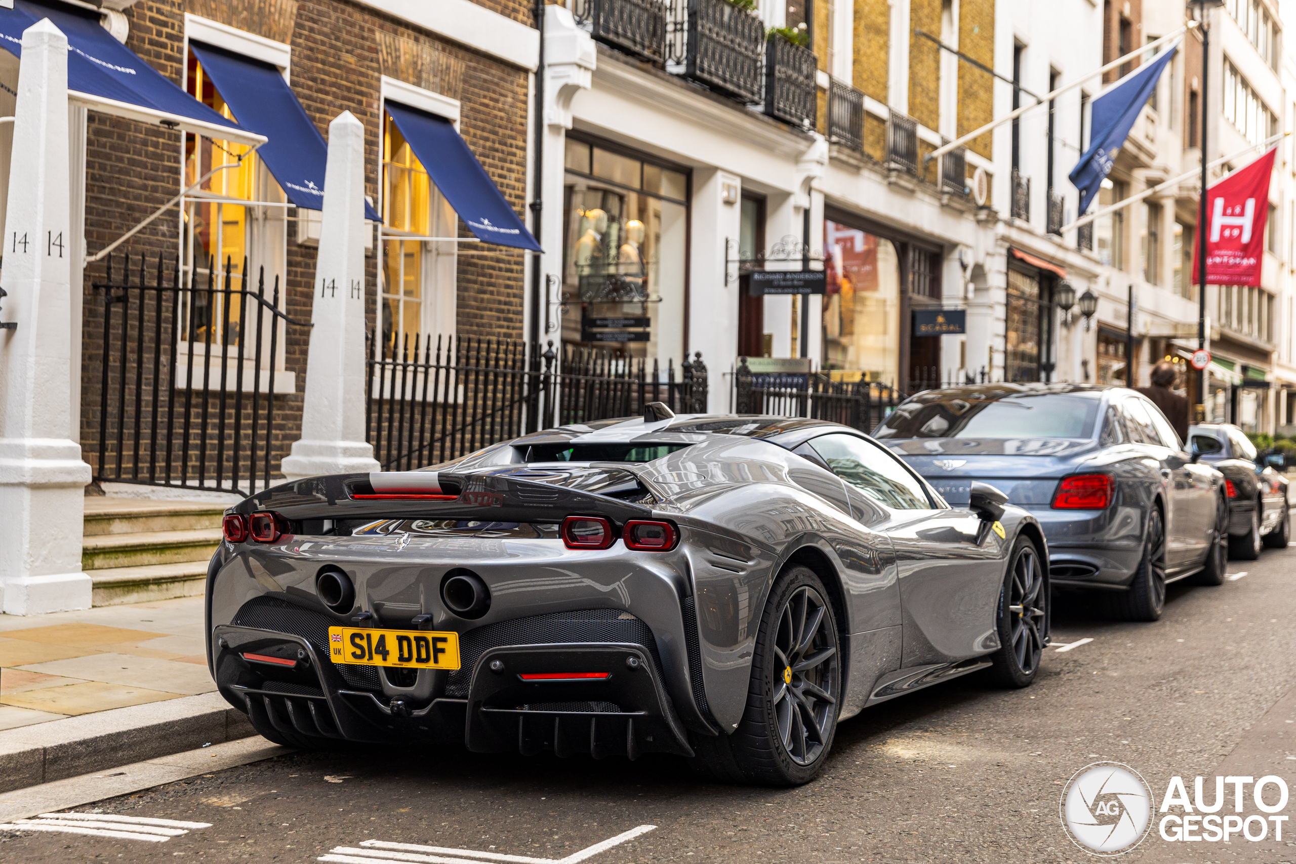 Ferrari SF90 Stradale Assetto Fiorano