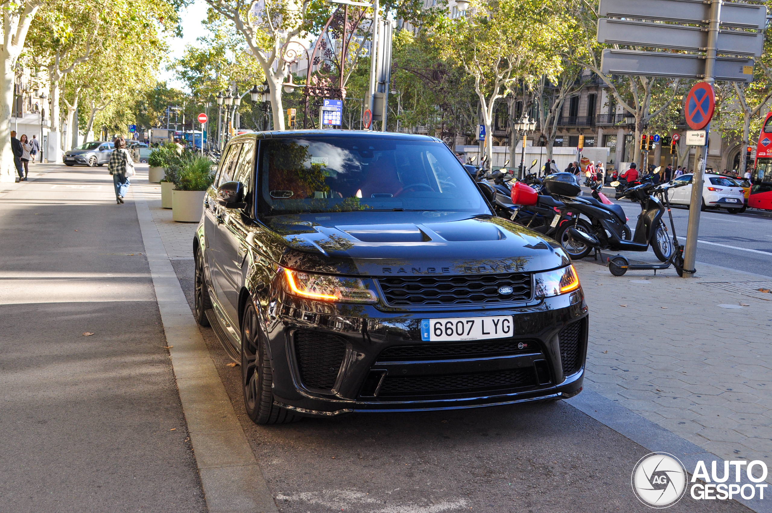 Land Rover Range Rover Sport SVR 2018 Carbon Edition