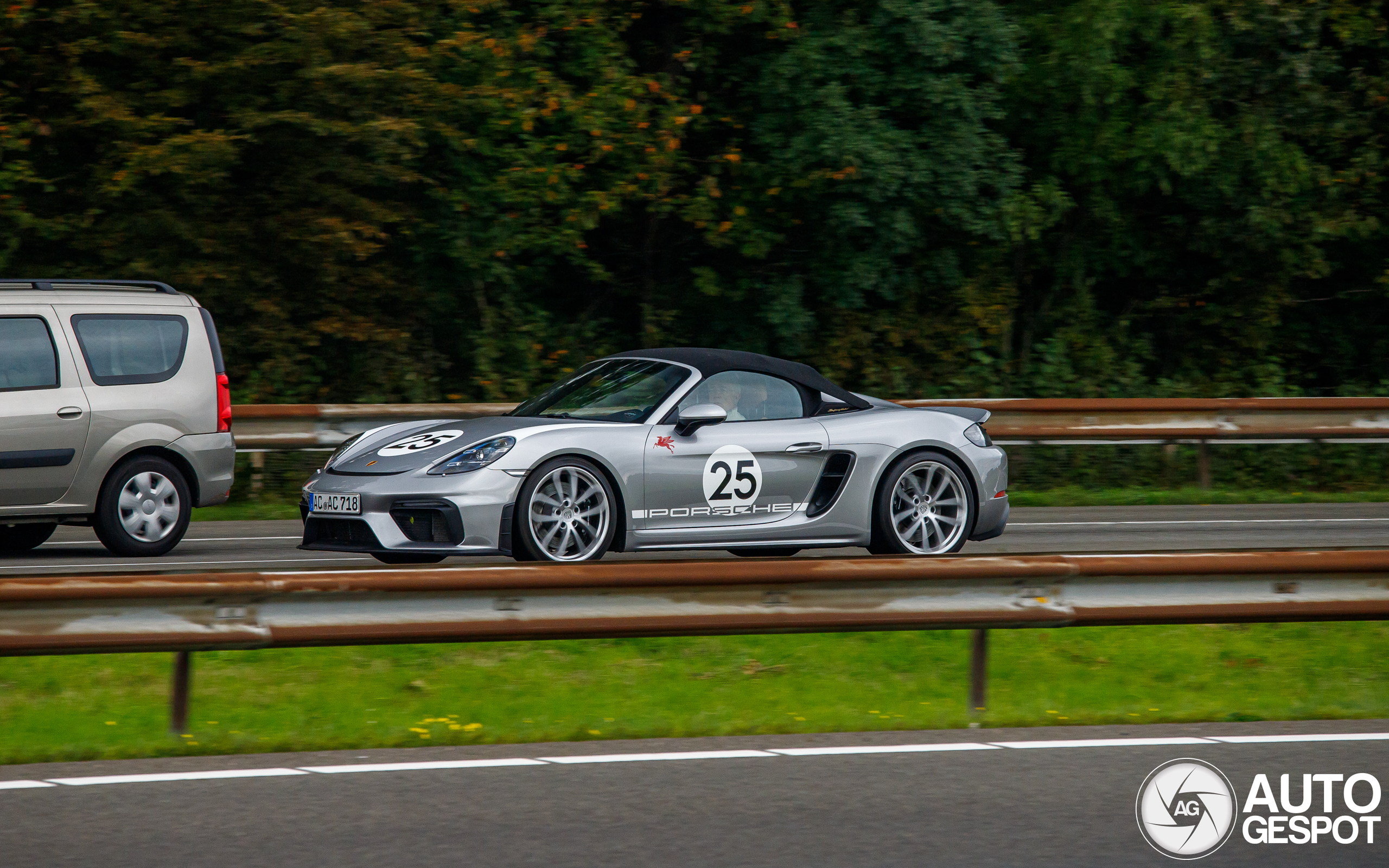 Porsche 718 Spyder