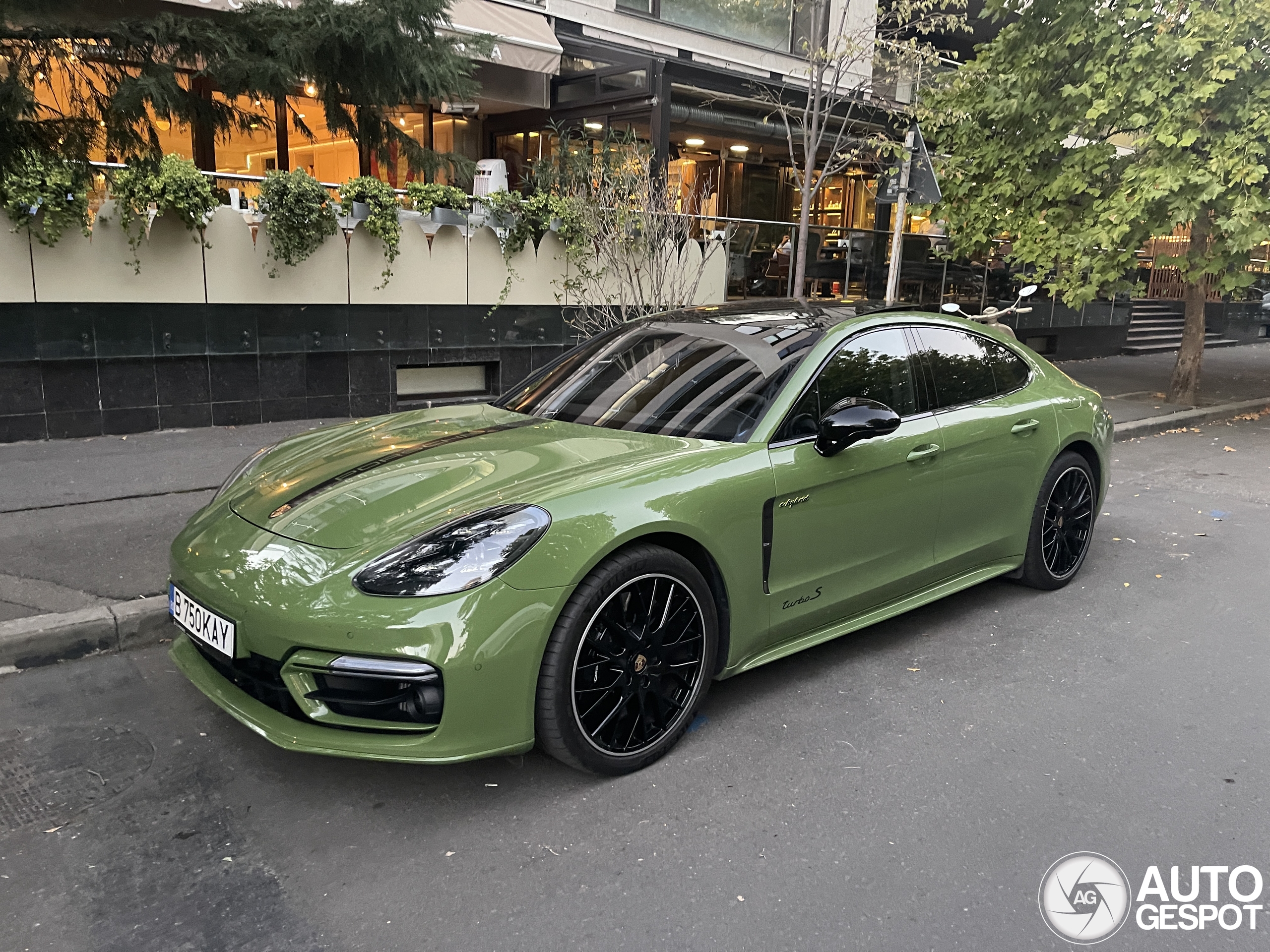 Porsche 971 Panamera Turbo S E-Hybrid MkII